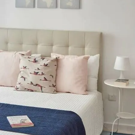 Apartment The Spot In Adelas Lisbon